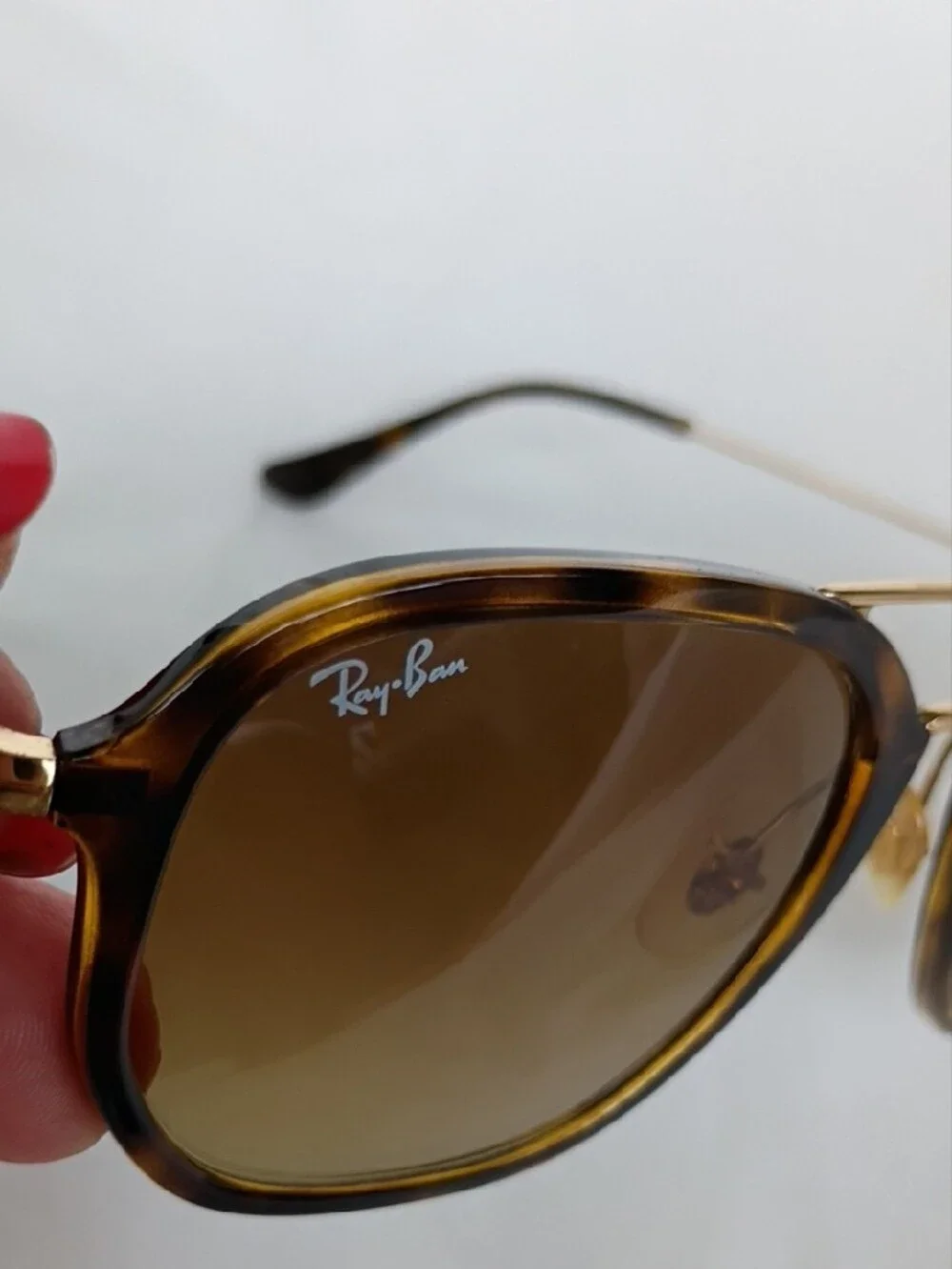 Authentic Ray-Ban Men Brown Tortoiseshell Frame Sunglasses  Gold Bridge RB 4273